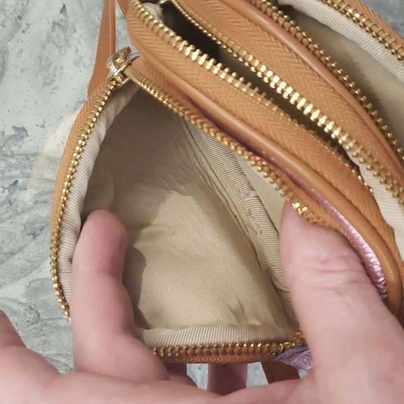 Valentina LEATHER CROSSBODY PINK PURSE ITALY NWOT - Picture 8 of 11